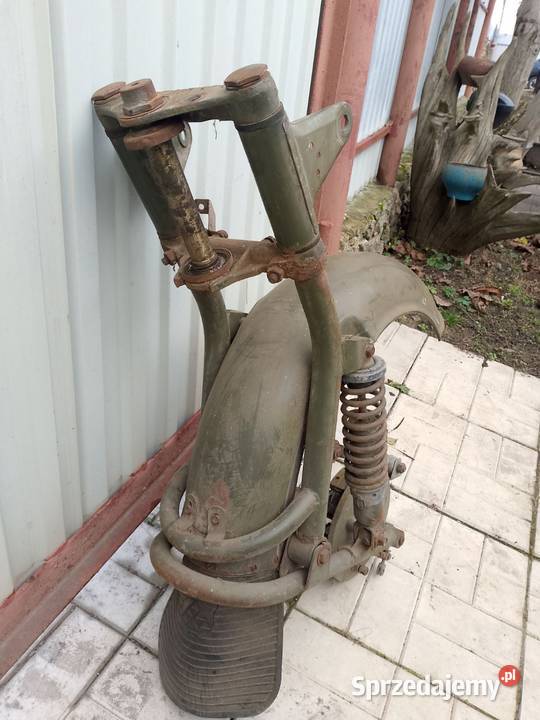 Zawieszenie przednie na wahaczu Dniepr MT wielkopolskie