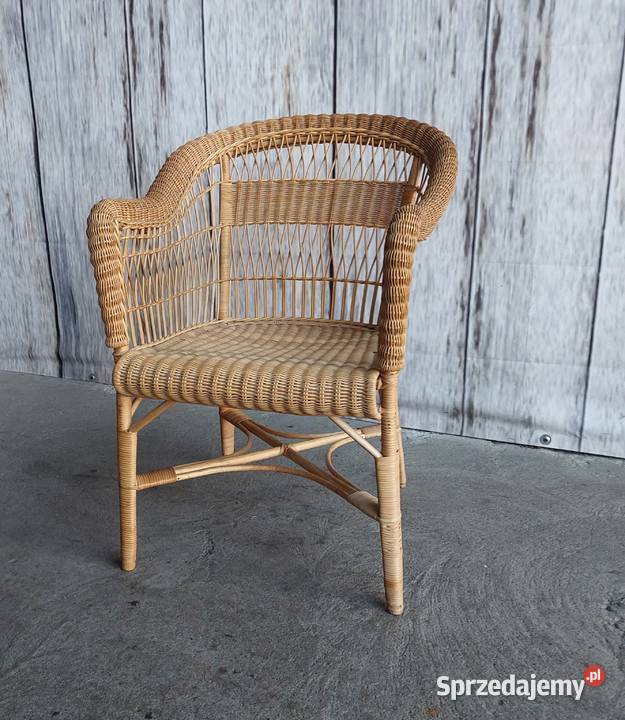 fotel wiklinowy 432