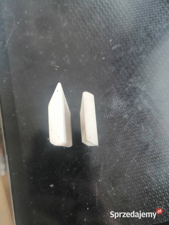 kamienie arkanas 2 sztuki Narzędzia specjalistyczne Legnica sprzedam