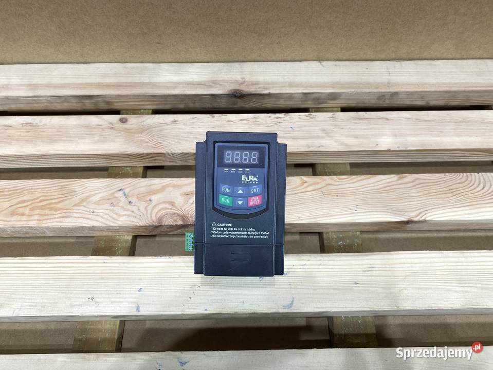 falownik 15kW 230V3x230V U