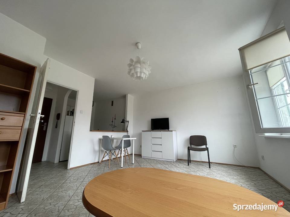 Daszyńskiego kawalerka 3160 m2 winda Rok budowy 1999 sprzedam