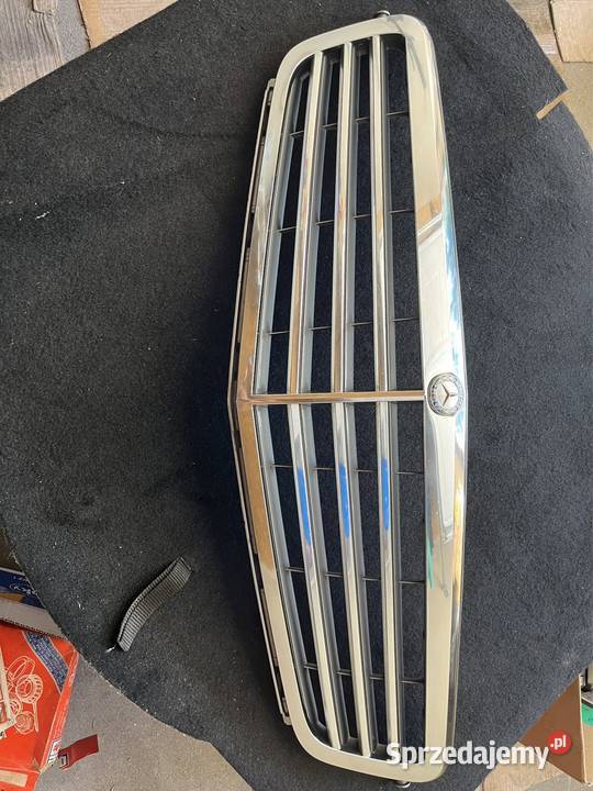 Atrapa grill Mercedes C klasa W204 osobowe zachodniopomorskie Szczecin