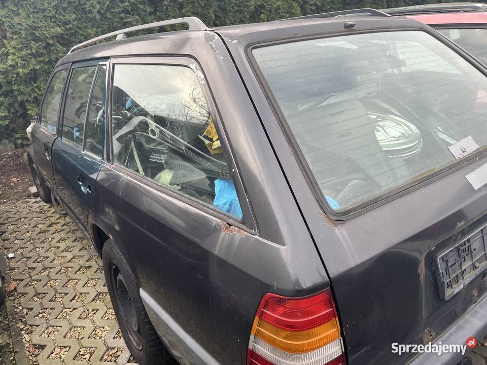 Mercedes W124 Kombi na części osobowe Kłomnice sprzedam
