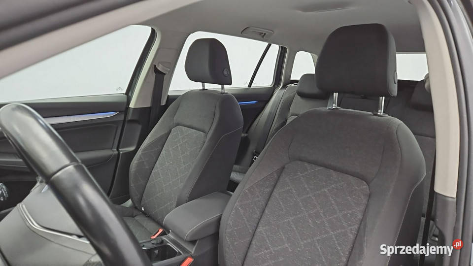 Volkswagen Golf VIII 20 TDI Life Z Polskiego system Start-Stop Warszawa