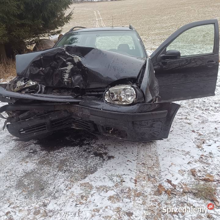 Golf 4 4motion 19 ASZ 130 2003r sprzedam