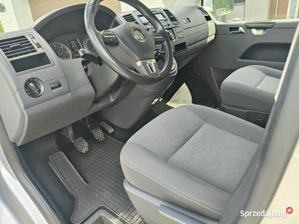 Volkswagen Caravelle 20140 bezwypadkowy Polski klimatyzacja małopolskie Kocmyrzów