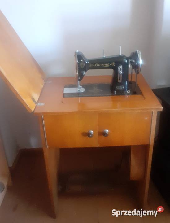 Maszyna do szycia Łucznik Sławno