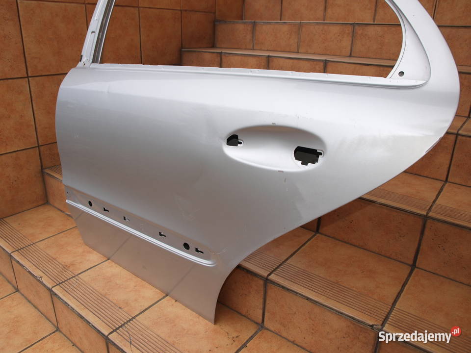 Mercedes E klasa W211 drzwi lewe tył sedan 2002 Kalisz