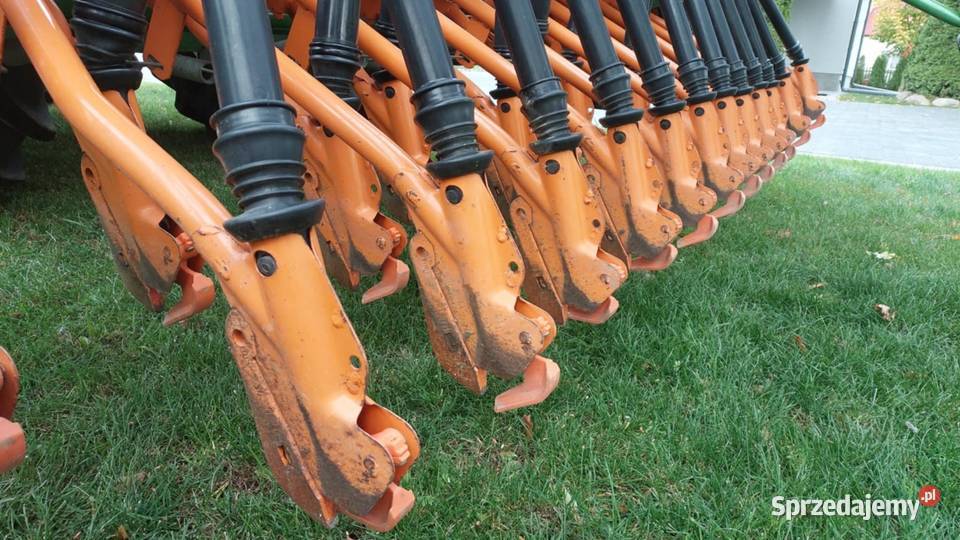 Siewnik zbożowy Amazone D9 Amazone Nowe Piekuty sprzedam