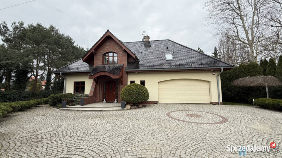 Dom wolnostojący 24461m2 Wysoka mieszkalny