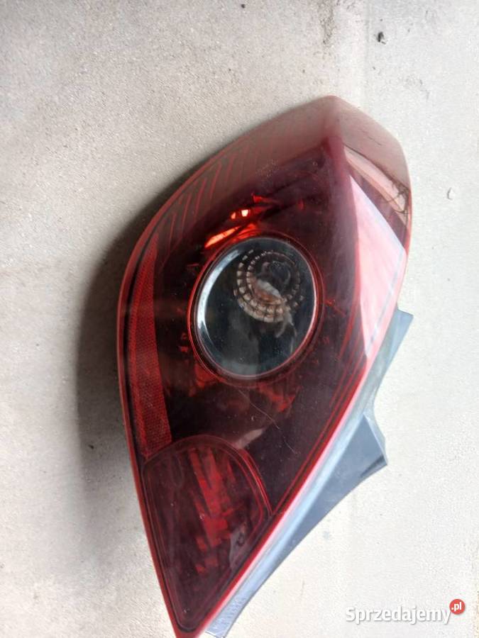 Lampy tył Opel Corsa D 3d Drezdenko