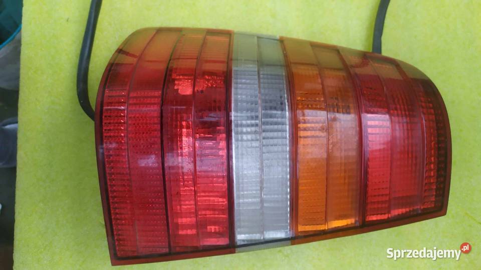 MercedesBenz E W124 Lampa tylna lewa sprzedam