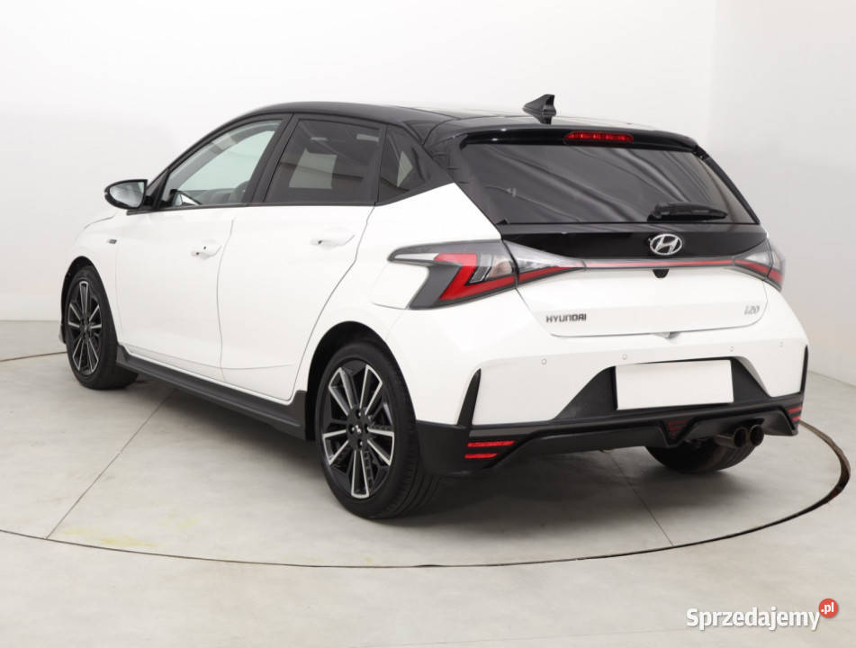 Hyundai i20 10 TGDI biały