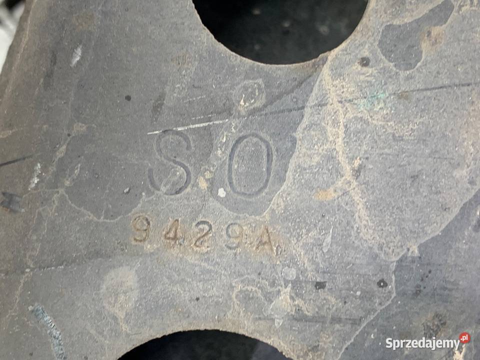 WAHACZ PRAWY PRZÓD TOYOTA COROLLA E21