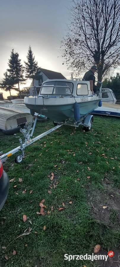 Łódka łódź przyczepa silnik ryby Zabrze