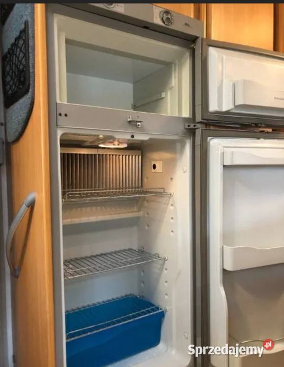 Kamper Ford Transit Półintegral odtwarzacz DVD Wrocław