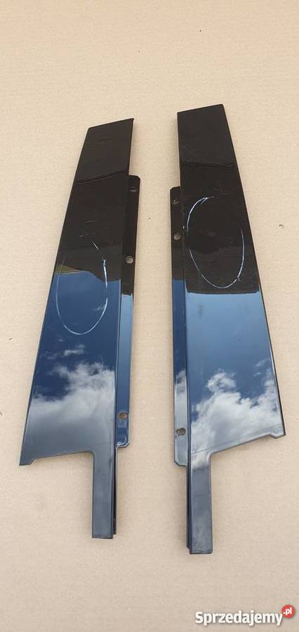 MERCEDES W205 LISTWA SŁUPKA DRZWI A205690018 Bieleń