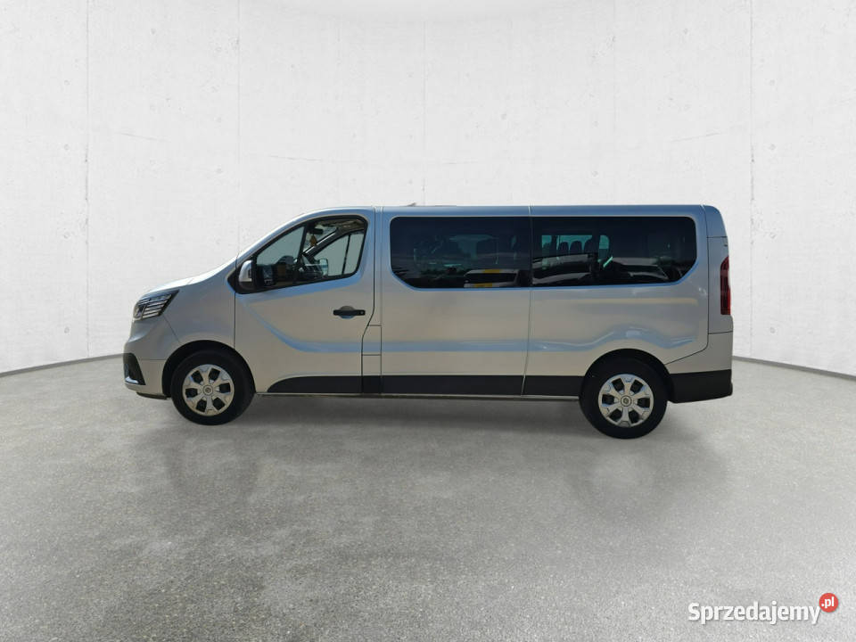 Renault Trafic Poleasingowe BZ Komorniki sprzedam