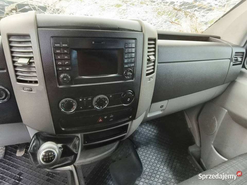 Mercedes Sprinter L2H1 brygadówka 6OSÓB 22 małopolskie Kęty