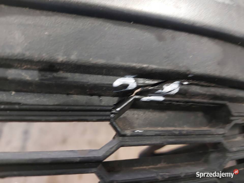 VW POLO V 6R6 11r Zderzak przód przedni sprzedam