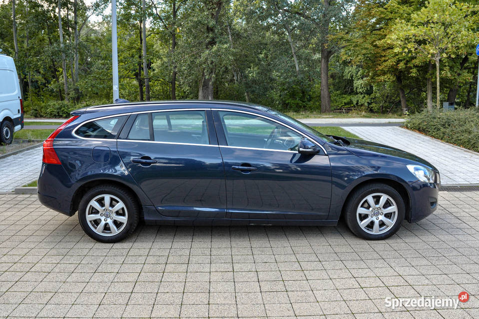 Volvo V60 20d 163 Skóry sprzedam