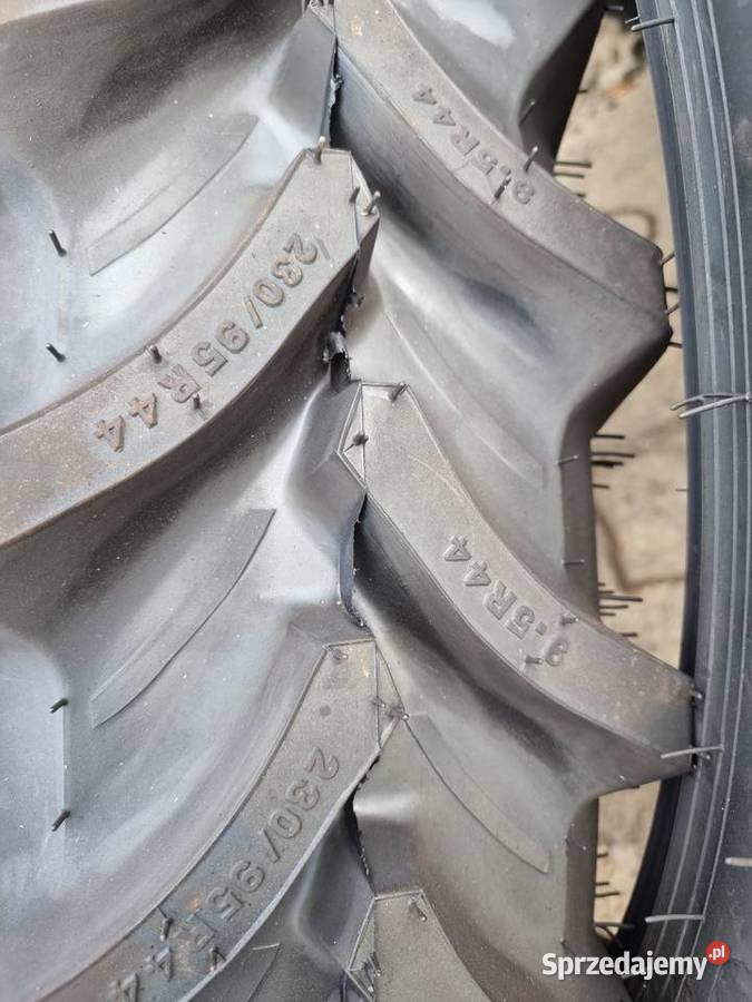 Opona 23095R44 132A8 TL TA120 Petlas gat 1 95R44