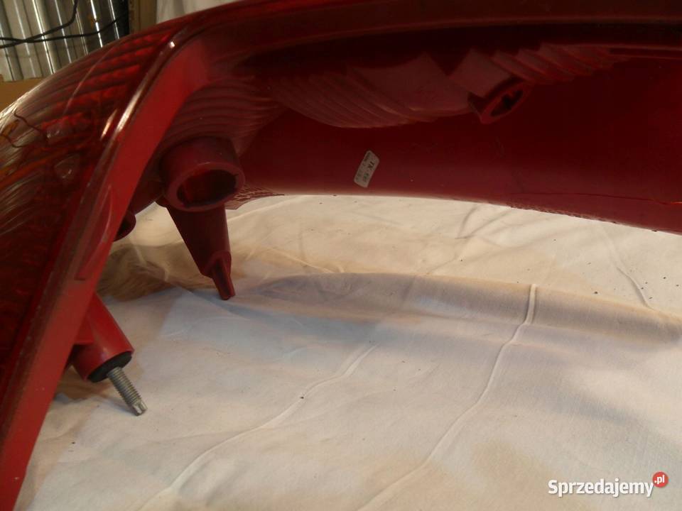 Citroen C4 lampa prawa tylna prawy tył Nowy Tomyśl