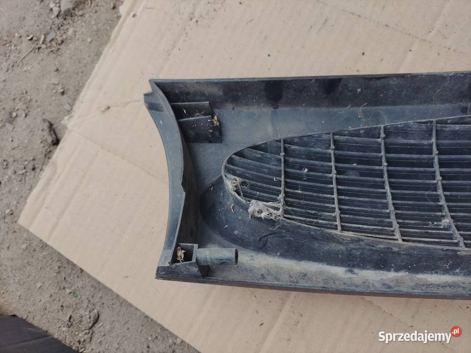 GRILL ATRAPA FORD FIESTA MK4 lubelskie Kamień-Kolonia