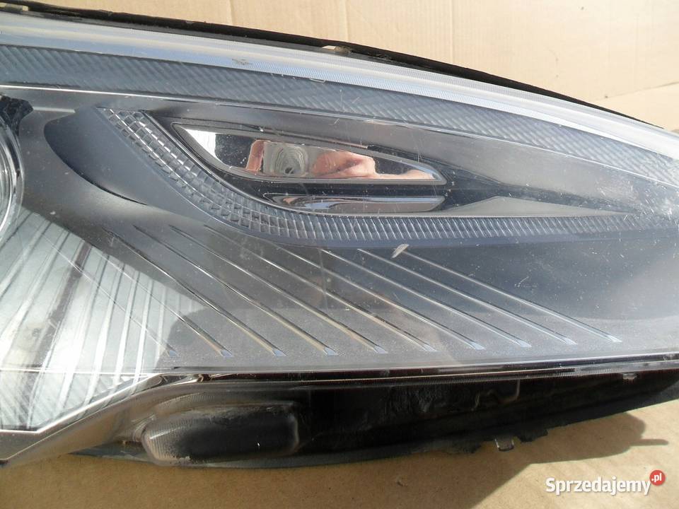 Tesla S 2012 2013 2014 2015 reflektor xenon Nowy Tomyśl