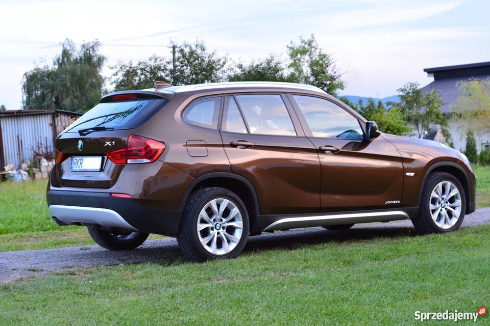 Piękne BMW X1 automat 4x4 20 diesel 172 welurowa tapicerka X1 Iwonicz-Zdrój sprzedam