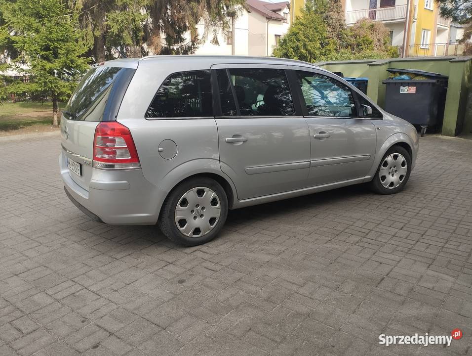 Opel Zafira wersja COSMO 7 osobowa centralny zamek Siedlce sprzedam
