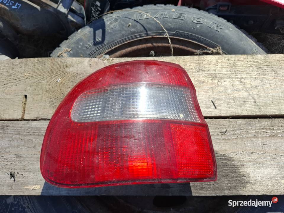 Lampa Lewa Tył Volvo V40 Pozostałe