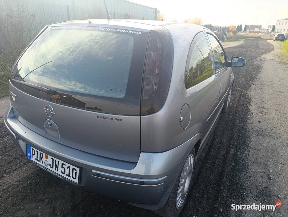 Opel Corsa C 10benzyna klimatronik Oleśnica