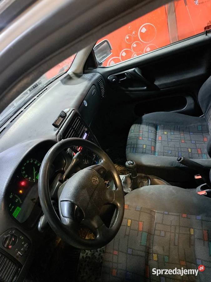 Polo 6n benzyna Kamienica