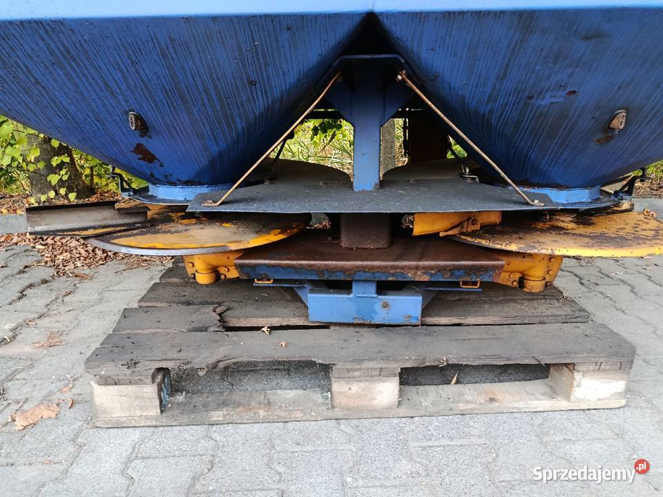 Rozsiewacz Bogballe Dz Rząśno sprzedam