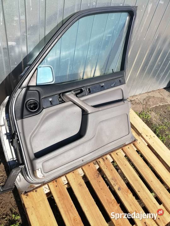 Bmw e32 drzwi przód przednie prawe