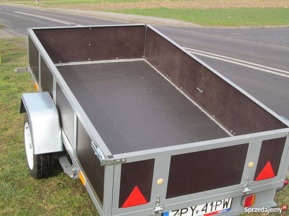 Przyczepka lekka zarejestrowana 750 Niewiadów Kościan sprzedam
