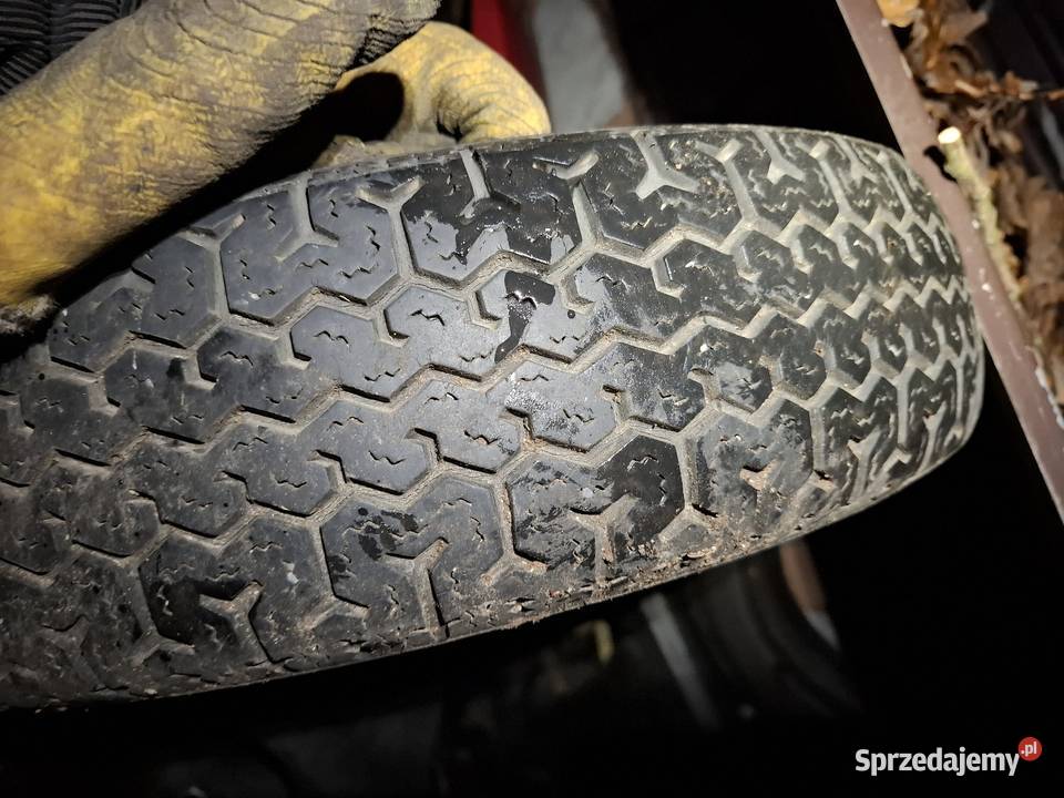 Opona Dębica D124 PRL FSM FSO Fiat 126p Maluch S do 180 km/h Samochodowe małopolskie Skawina