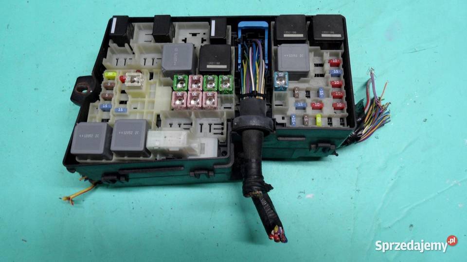 FORD FOCUS MK3 III 12r moduł skrzynka osobowe