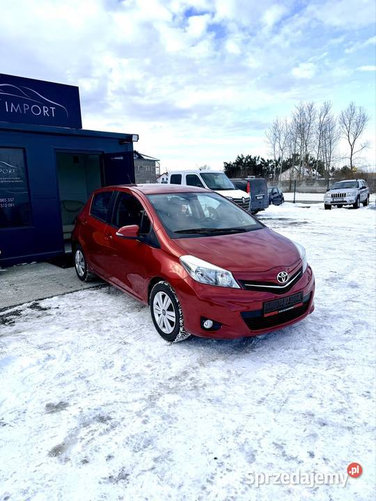 Toyota Yaris 133 Benzyna 2012r 4/5 Tomaszów Lubelski sprzedam