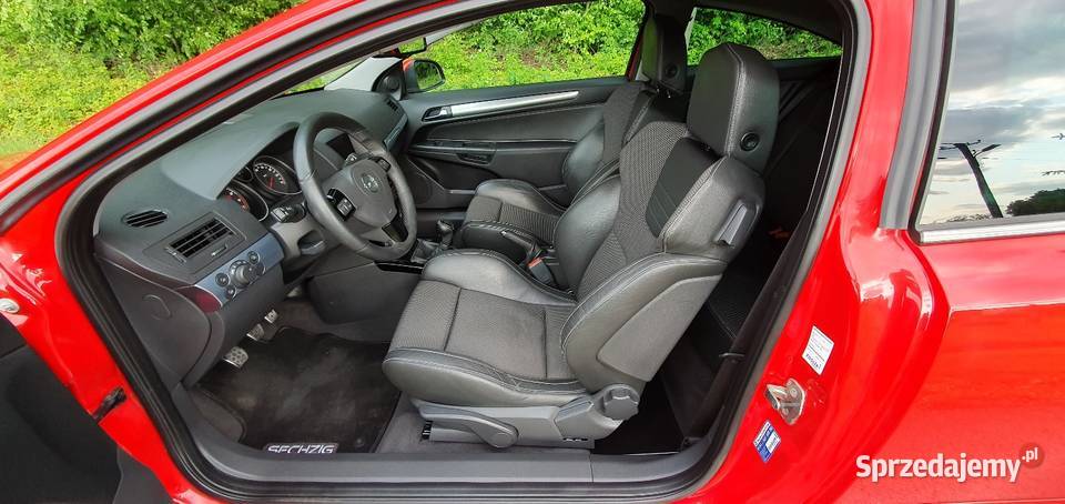 Opel Astra GTCOPC Line 2009r 16T 180 IDS Recaro autoalarm Tomaszów Lubelski