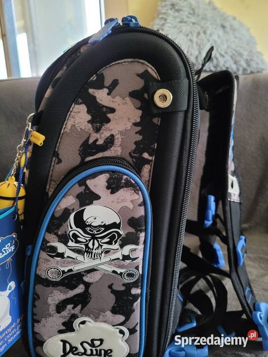 Sztywny plecak dzieciecy chłopca