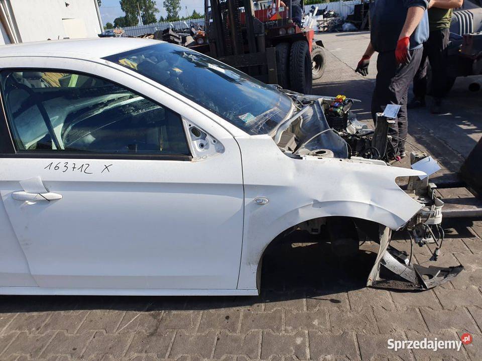 ĆWIARTKA PRAWA PRZÓD PEUGEOT 301 EWP BANQUISE Lipno