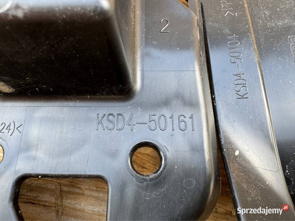 Ślizg mocowanie grilla lewy lh Mazda CX5 II 2 osobowe wielkopolskie Sieraków sprzedam