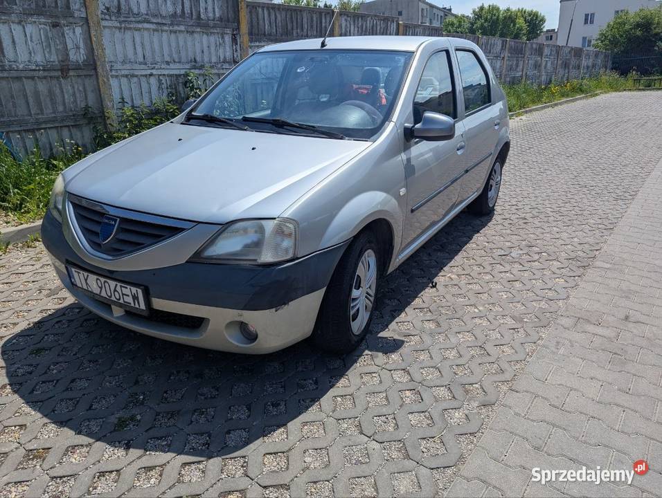 Dacia Logan 16 Benzyna niski przebieg nieuszkodzony Kielce sprzedam