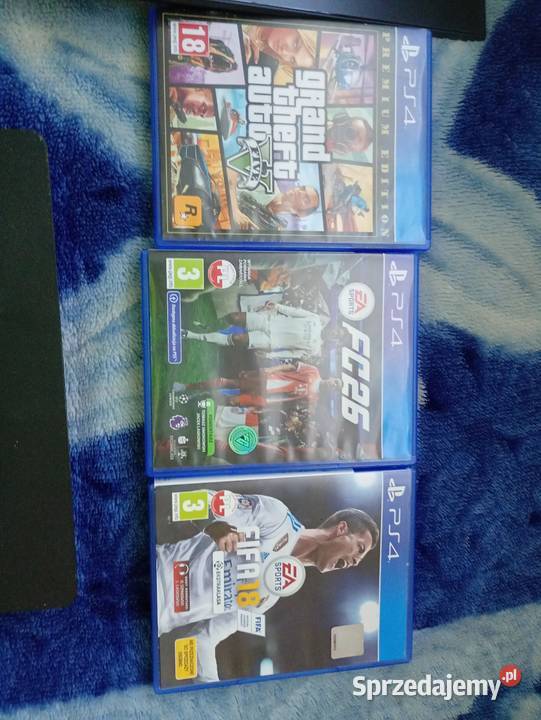 Konsola PlayStation 4 slim okablowanie 3 gry Gry na konsole Łagiewniki