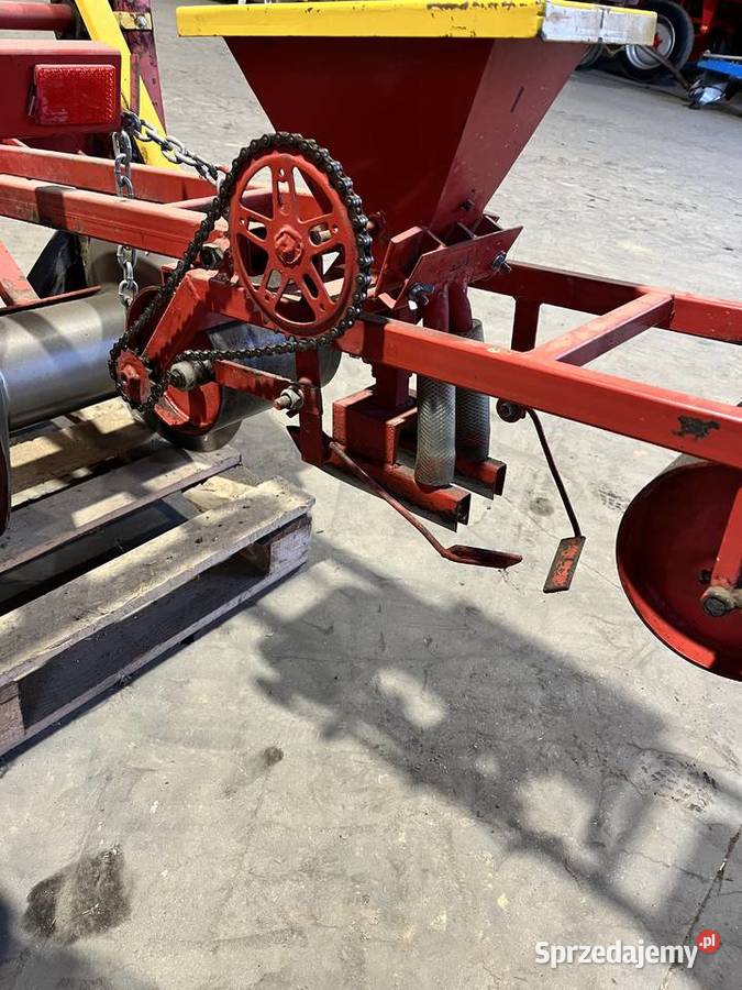 Redliniarka z siewniczkami Piaski