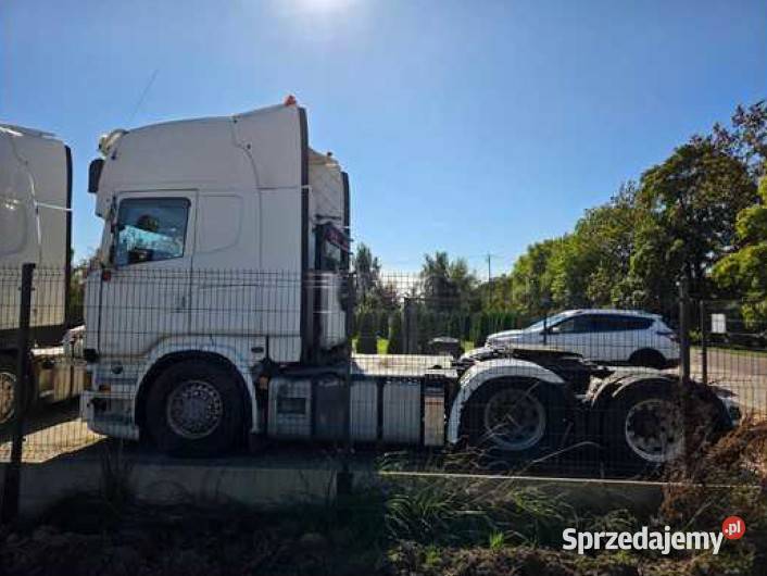 Syndyk sprzeda ciągnik siodłowy R 620 E5 265t LA diesel Wolin