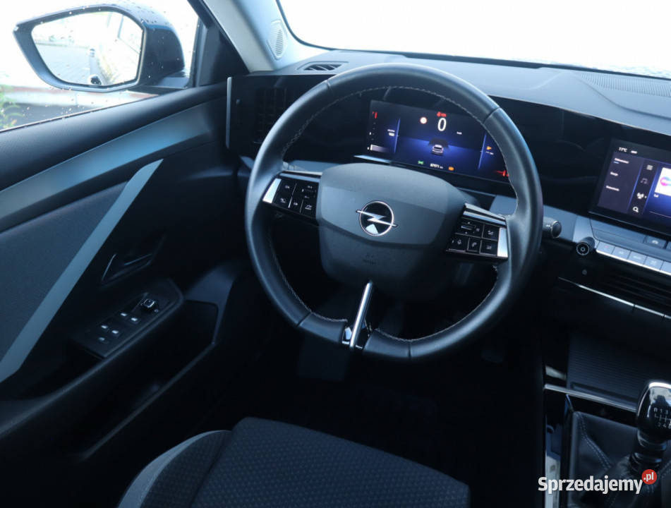Opel Astra 12 Turbo Łódź sprzedam