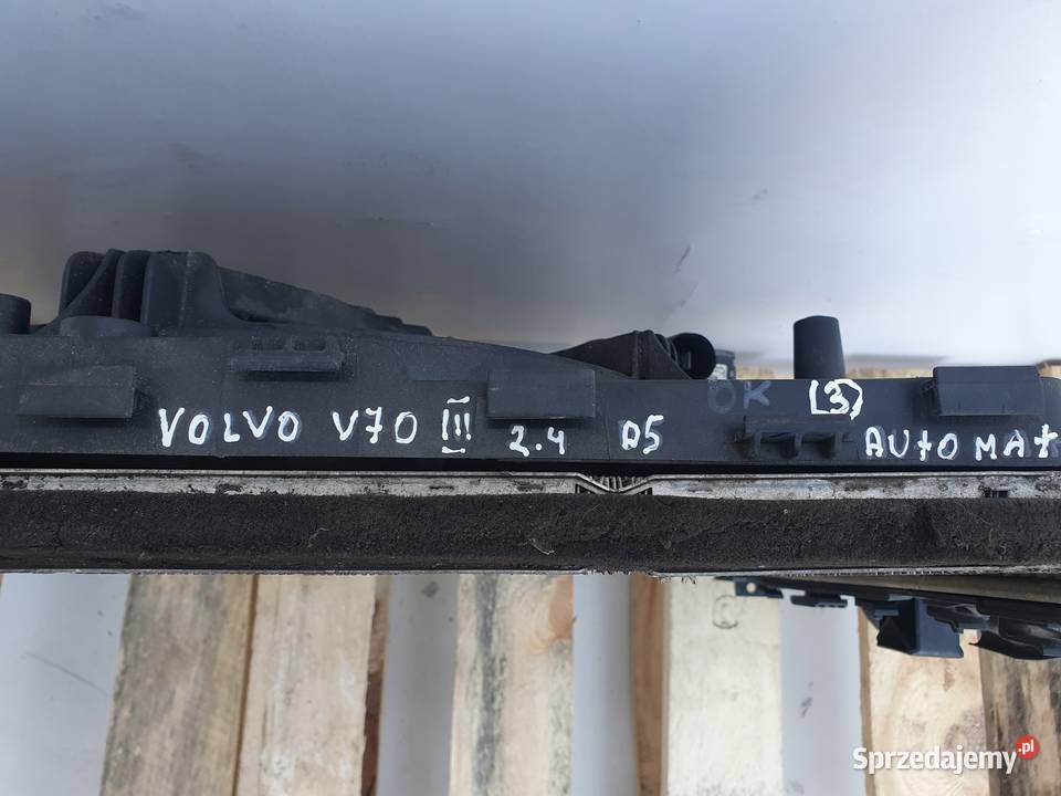 Volvo V70 III 24 D5 CHŁODNICA WODY Wentylator